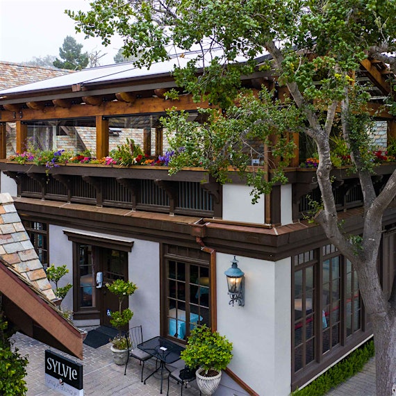 Photo courtesy of Grasing's