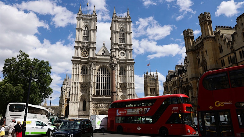 No, the Church of England Didn’t Ban All Non-Alcoholic Wine for Communion